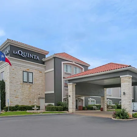 La Quinta By Wyndham Fredericksburg Hotel